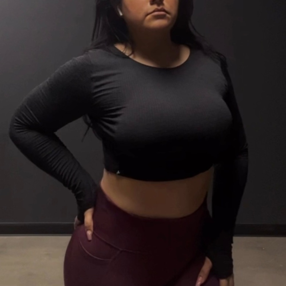 JoyLab Black Crop Top